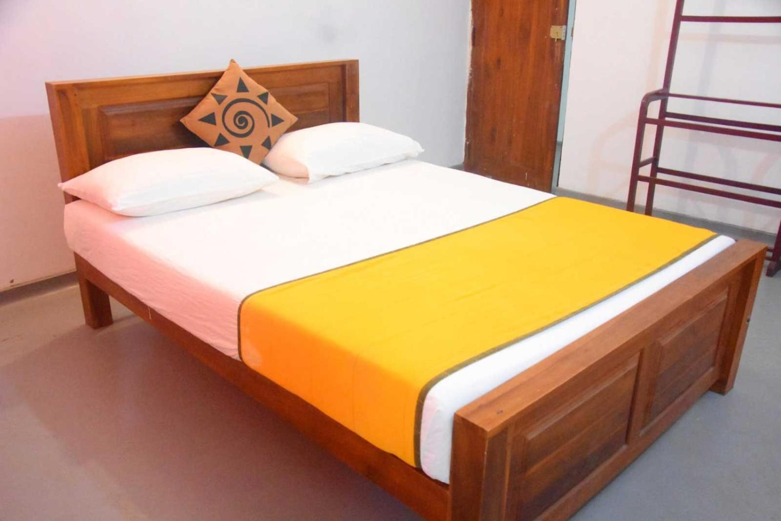 Yellow Birds Resort Anuradhapura Exterior foto