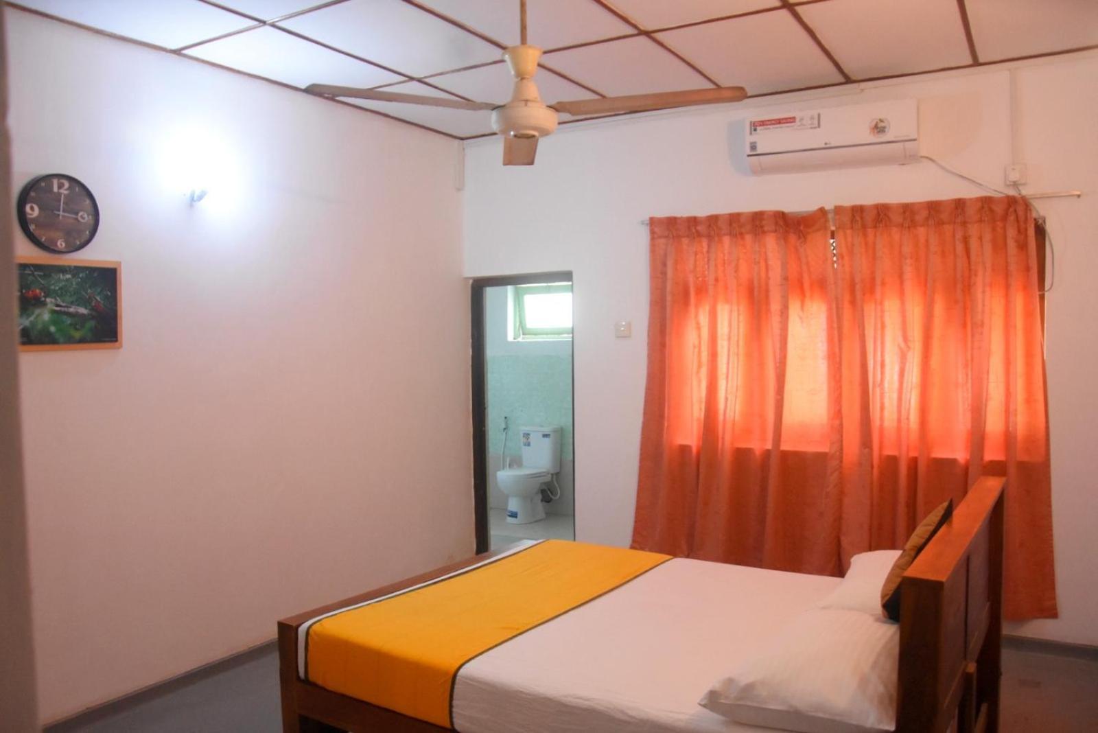 Yellow Birds Resort Anuradhapura Habitación foto